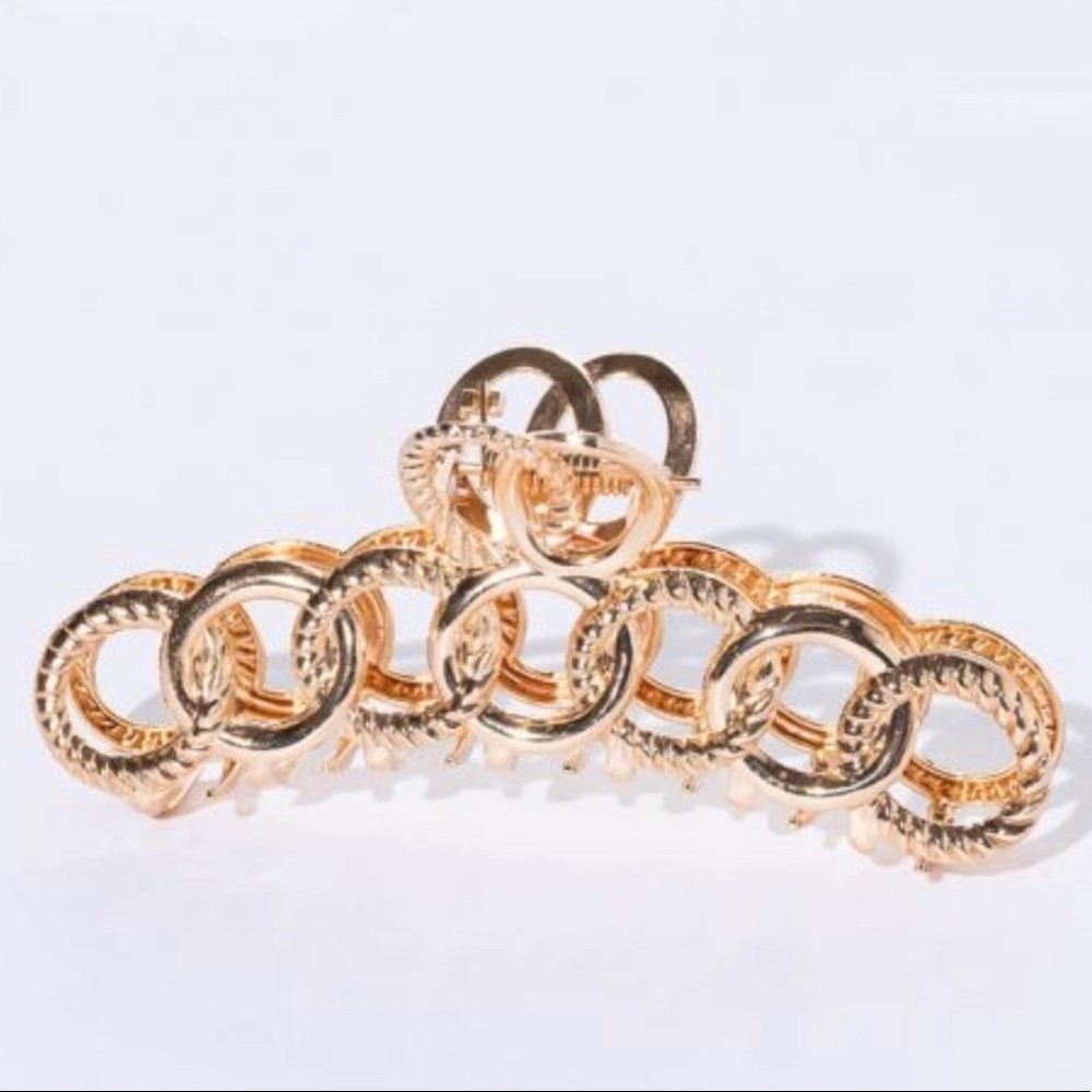 Gold Tone Textured Chain Link Hair Clip Claw
